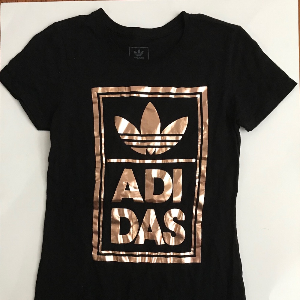 Adidas Sz M Women’s fitted black logo T-shirt